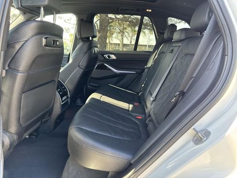 Used 2024 BMW X5 xDrive50e image 27