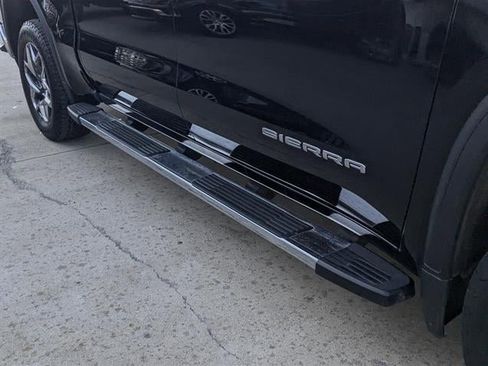 Used 2022 GMC Sierra 1500 SLT w/ X31 Off-Road Package image 16