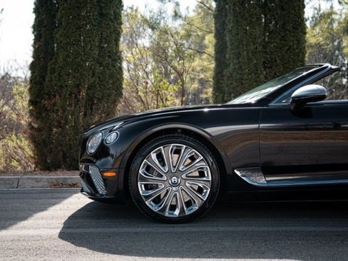 Used 2021 Bentley Continental GT Mulliner image 11