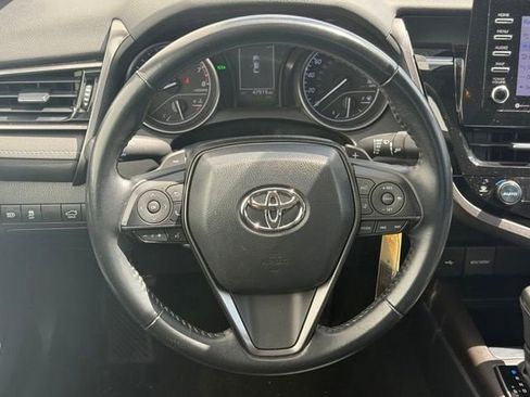 Used 2024 Toyota Camry SE FWD image 16