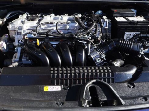 Used 2022 Toyota Corolla LE image 60