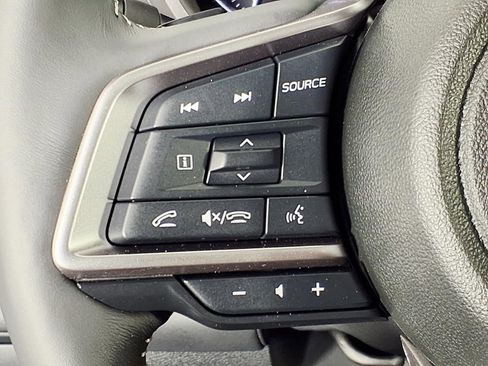 Used 2025 Subaru Ascent Touring image 18