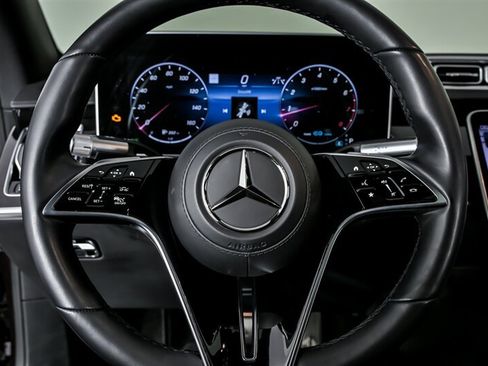 Used 2022 Mercedes-Benz Maybach S 580 4MATIC image 30