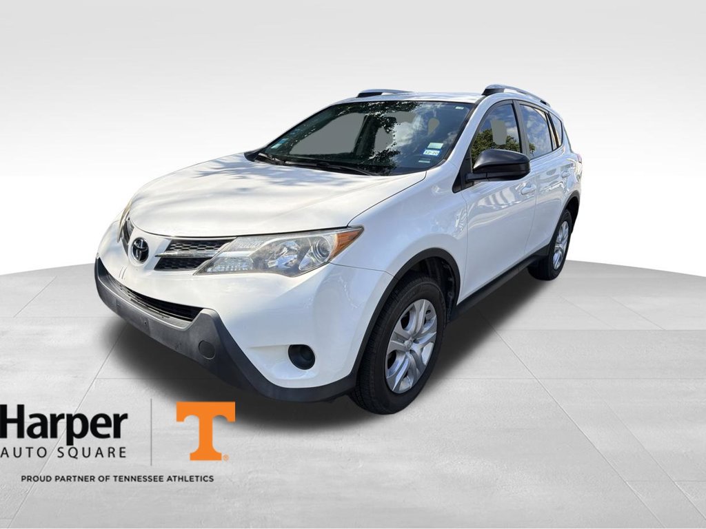 Used 2015 Toyota RAV4 LE FWD image 1
