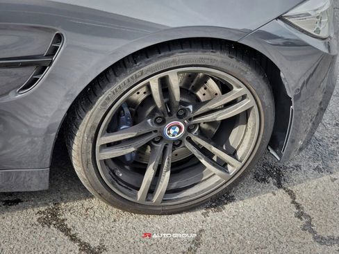 Used 2016 BMW M4 Coupe image 13
