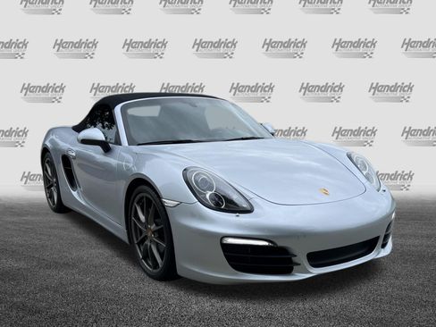 Used 2016 Porsche Boxster RWD image 2