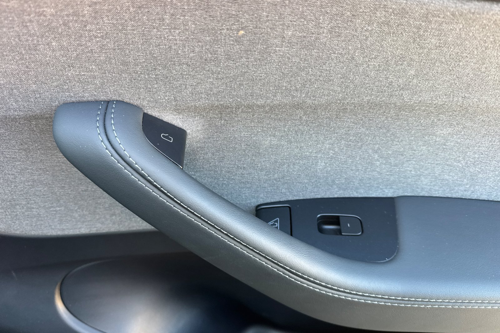 Used 2026 Tesla Model Y Long Range RWD image 21