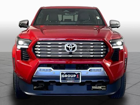 Used 2026 Toyota Tacoma Limited AWD/4WD image 4