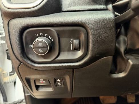 Used 2022 RAM 1500 Big Horn AWD/4WD image 19