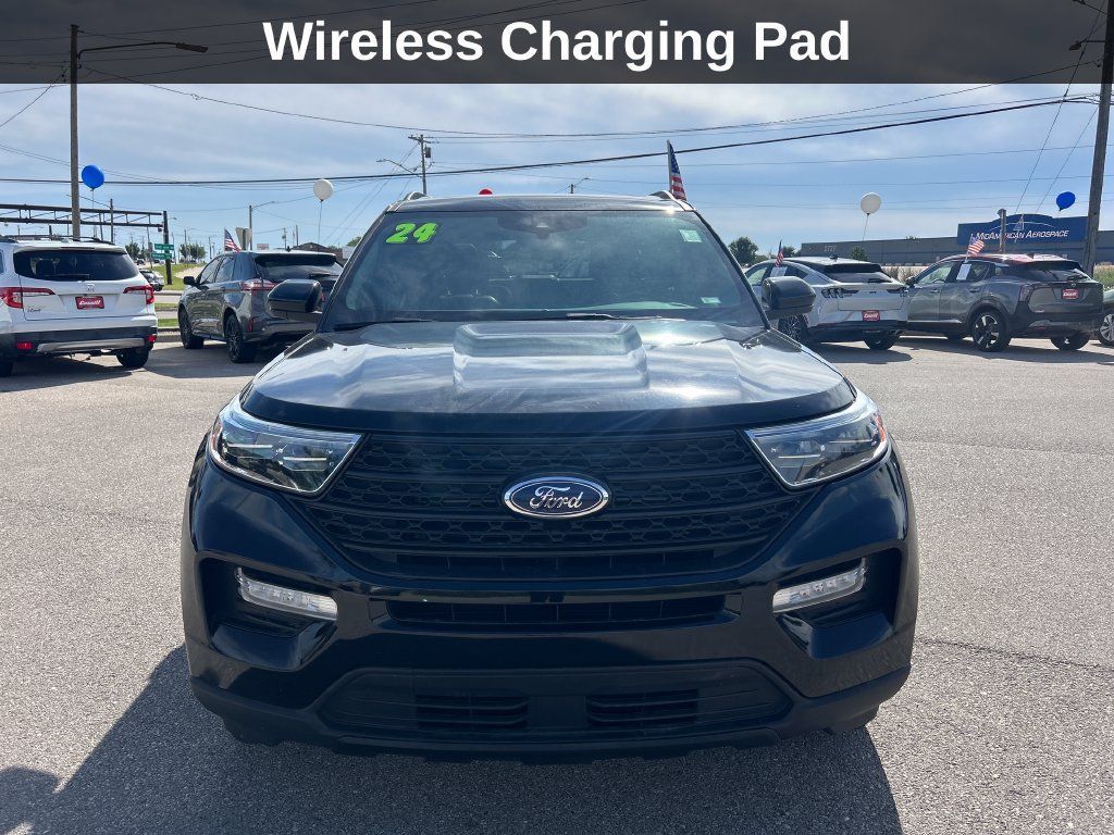 Used 2024 Ford Explorer ST-Line w/ Class IV Trailer Tow Package AWD/4WD image 10