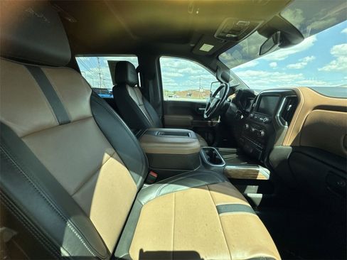 Used 2022 Chevrolet Silverado 3500 High Country w/ Safety Package II image 14