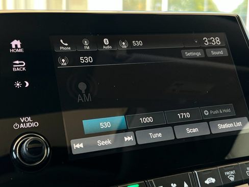 Used 2023 Honda Odyssey EX-L image 19