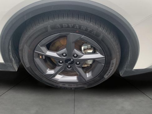 Used 2025 Kia K4 FWD image 20