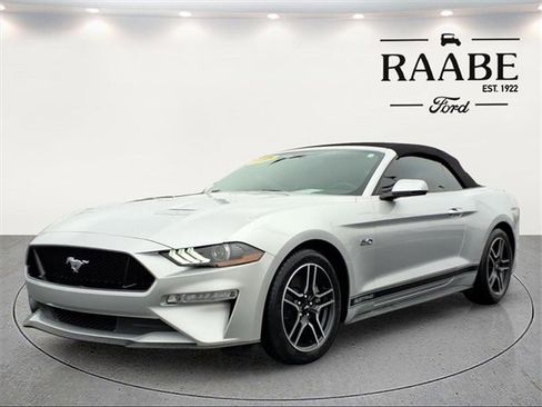Used 2018 Ford Mustang GT Premium image 16
