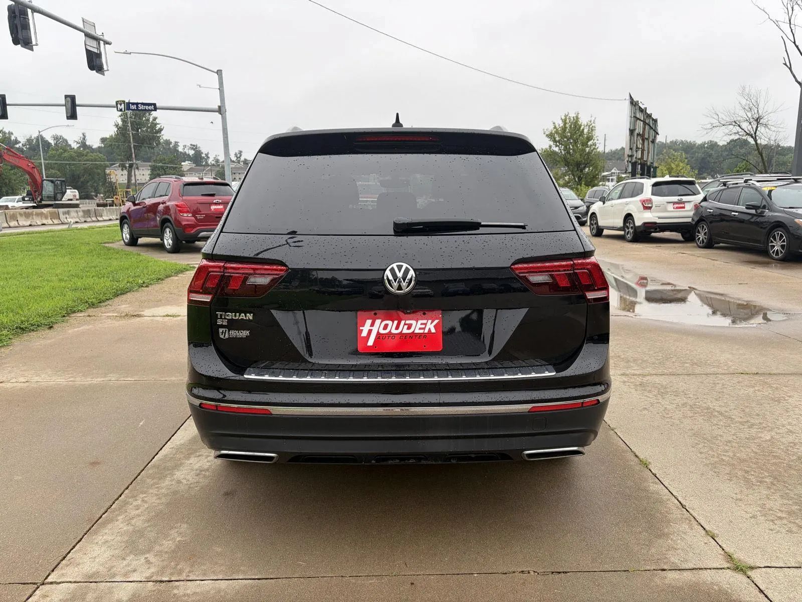 Used 2021 Volkswagen Tiguan S FWD image 7