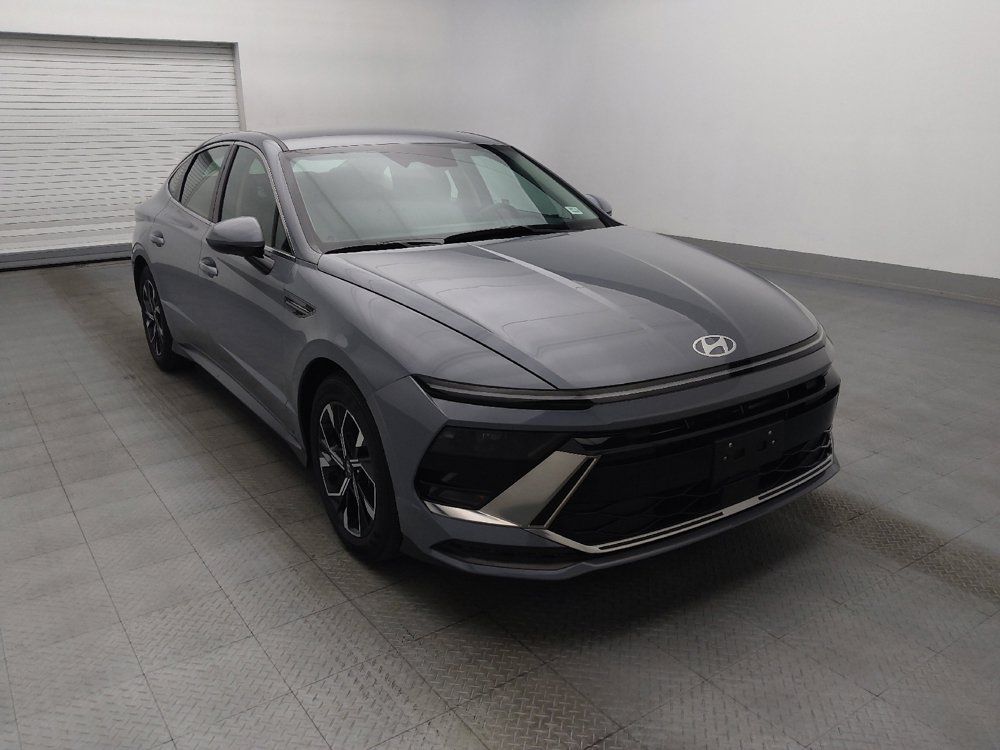 Used 2025 Hyundai Sonata SEL FWD image 14