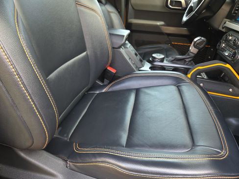 Used 2022 Ford Bronco Badlands w/ Sasquatch Package image 23