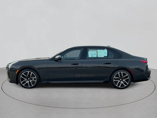 Used 2023 BMW 760i xDrive w/ Luxury Rear Seating Package AWD/4WD image 2