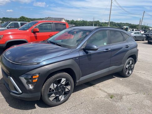 Used 2025 Hyundai Kona SEL AWD/4WD image 2