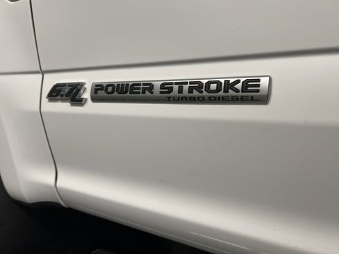 Used 2019 Ford F250 XL w/ STX Appearance Package image 28