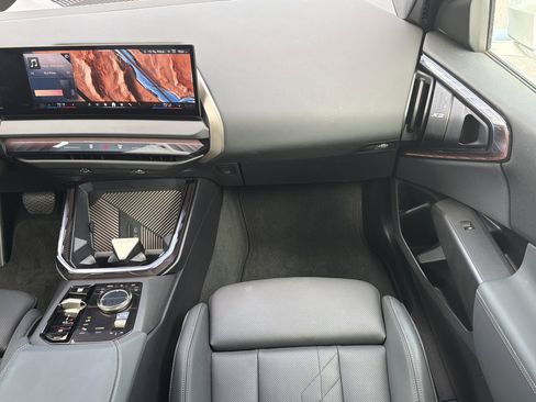 Certified 2025 BMW X3 xDrive30i image 16