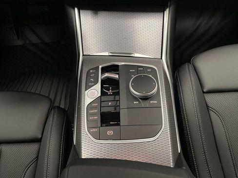 New 2026 BMW 330i xDrive Sedan w/ Premium Package AWD/4WD image 9