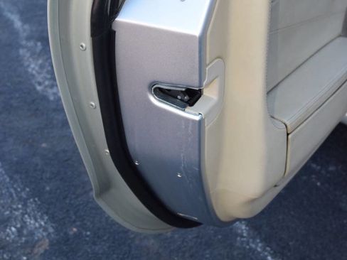 Used 2005 Mercedes-Benz SL 500 image 31