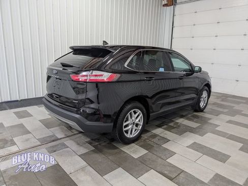 Used 2023 Ford Edge SEL w/ Convenience Package AWD/4WD image 4