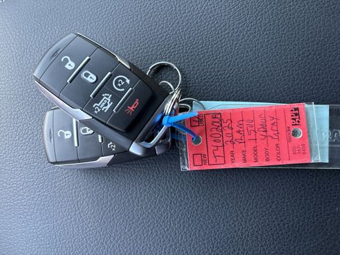 Used 2025 RAM 1500 Big Horn image 39