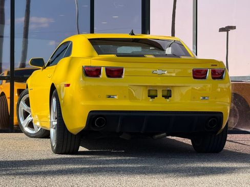 Used 2011 Chevrolet Camaro SS w/ RS Package image 9