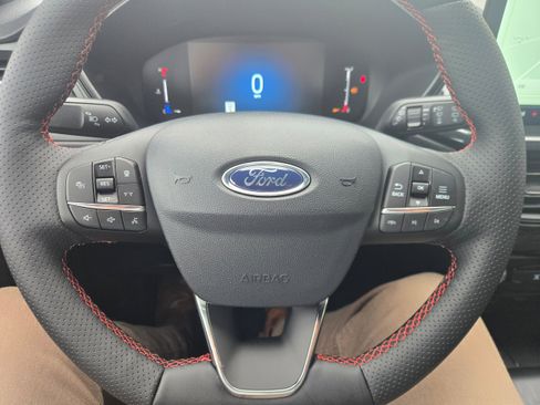 New 2026 Ford Escape ST-Line w/ Tech Pack #1 AWD/4WD image 13