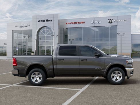 Used 2026 RAM 1500 Big Horn AWD/4WD image 21