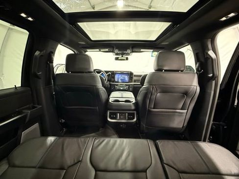 Used 2026 Ford F450 Platinum w/ FX4 Off-Road Package image 28