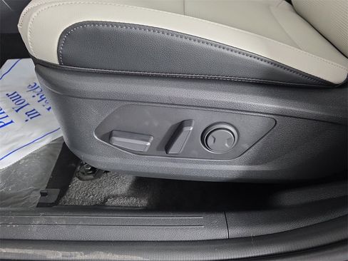 New 2026 Kia Sportage EX image 13