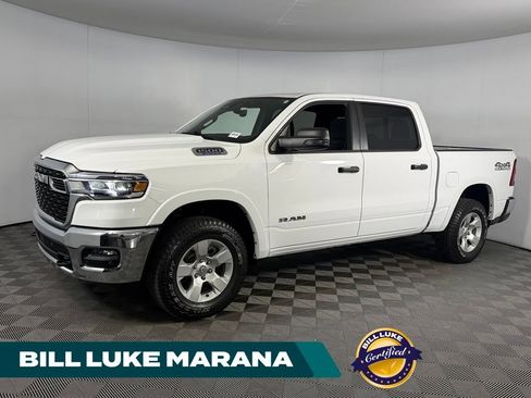 Used 2025 RAM 1500 Big Horn AWD/4WD image 1