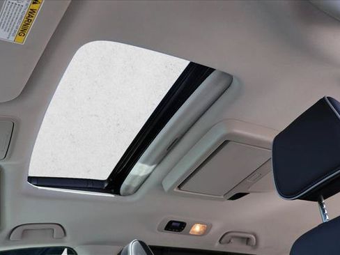 Used 2025 Honda Odyssey Touring image 22