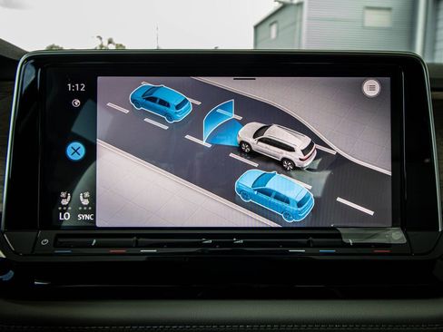 New 2026 Volkswagen Atlas SE FWD image 44