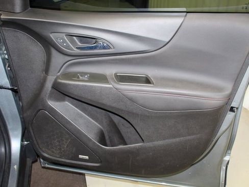 Used 2024 Chevrolet Equinox RS w/ RS Leather Package image 14