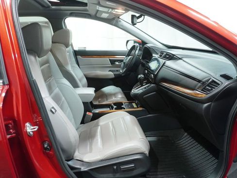 Used 2020 Honda CR-V Touring image 13