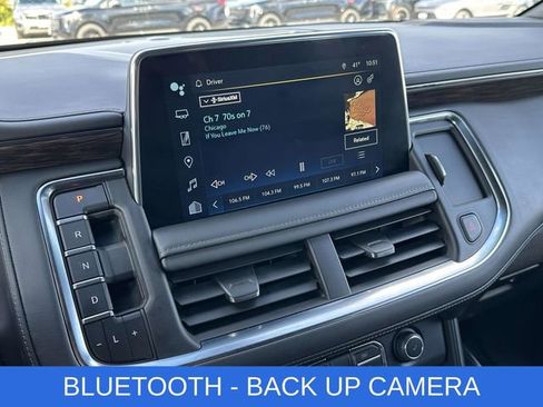 Used 2022 Chevrolet Tahoe Z71 w/ Luxury Package image 3