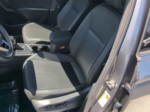 Used 2023 Volkswagen Tiguan SE R-Line FWD image 20