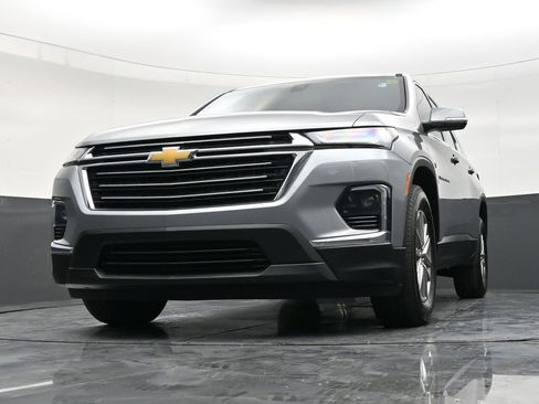 Used 2024 Chevrolet Traverse LT FWD image 27