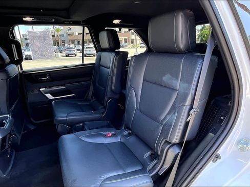 Used 2023 Toyota Sequoia Platinum AWD/4WD image 18