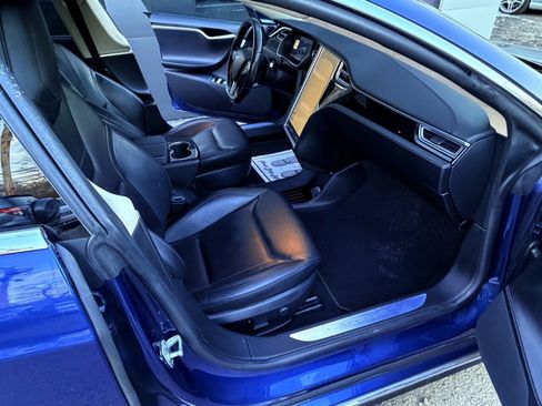 Used 2016 Tesla Model S P90D image 15