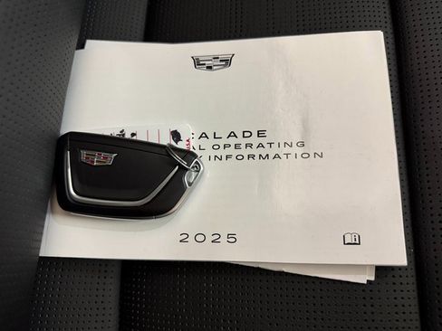 Used 2025 Cadillac Escalade Sport w/ Touring Package image 36