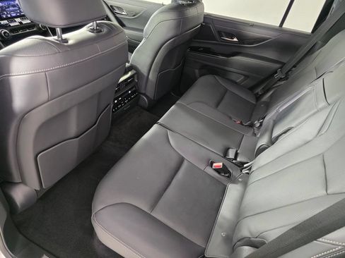 Used 2025 Lexus LX 700h Luxury w/ Appearance Package AWD/4WD image 15