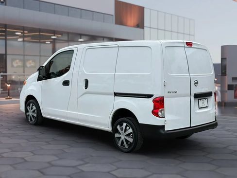 Used 2020 Nissan NV200 S FWD image 4