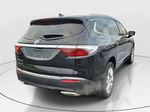 Used 2024 Buick Enclave Premium w/ Experience Buick Package image 4