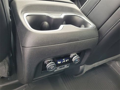 New 2026 Buick Enclave Sport Touring w/ Power Package image 9