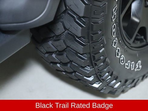 Used 2022 Jeep Wrangler Sport AWD/4WD image 33